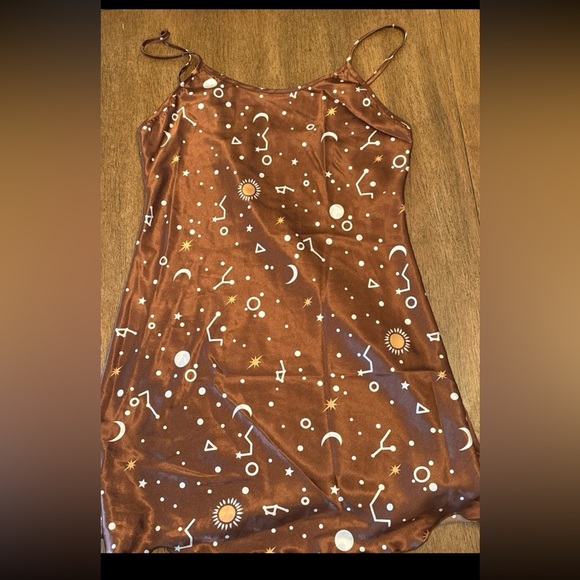 Nightgown bundle - Picture 2 of 5